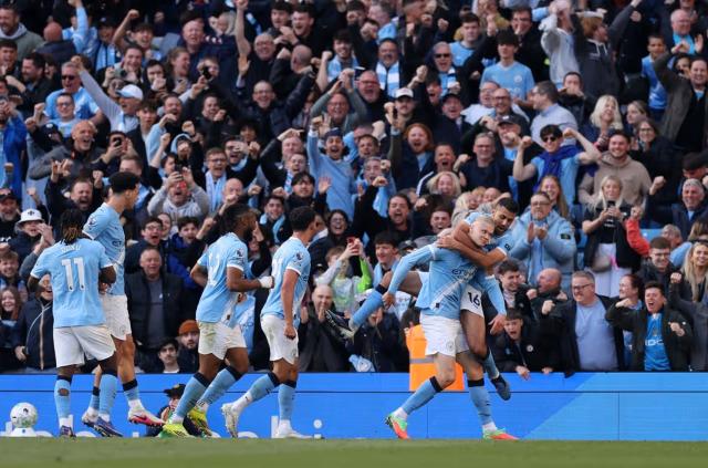1776653441420043421.png manchester city.png